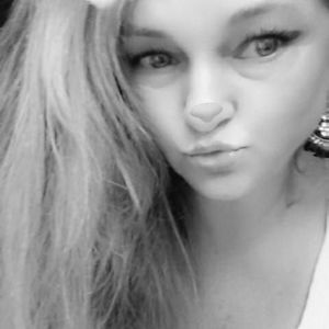 Meet your Posher, Christy